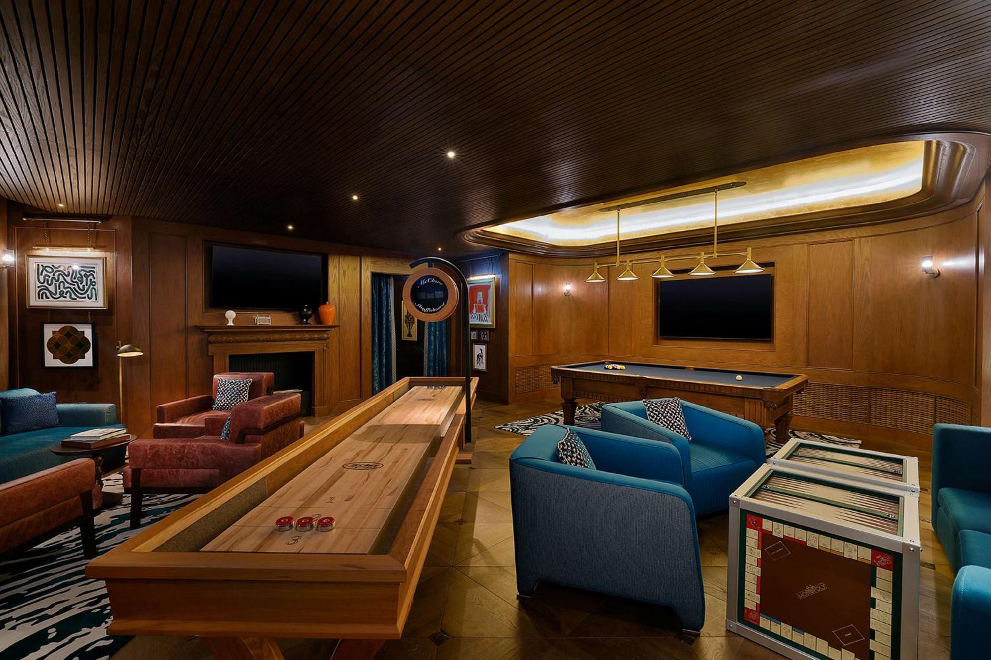 Waldorf Astoria Doha Lusail 外观 照片 The Sports Bar